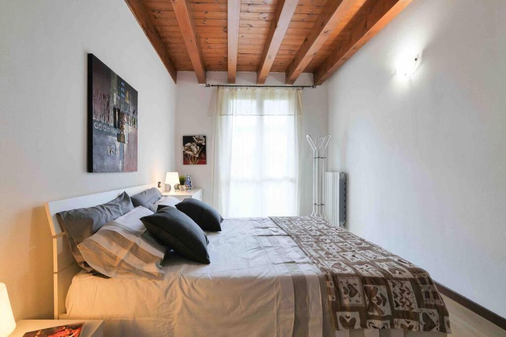 Апартаменты Borgo Di Terzo Bifocale In Centro Storico Check In 24H Fast Wi-Fi Bus 500M Экстерьер фото